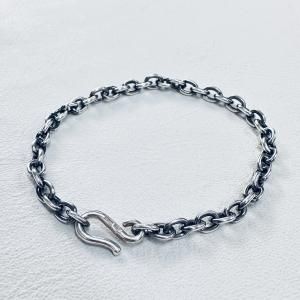 メンズシルバーフックブレスレット(5.3)<img class='new_mark_img2' src='https://img.shop-pro.jp/img/new/icons56.gif' style='border:none;display:inline;margin:0px;padding:0px;width:auto;' />