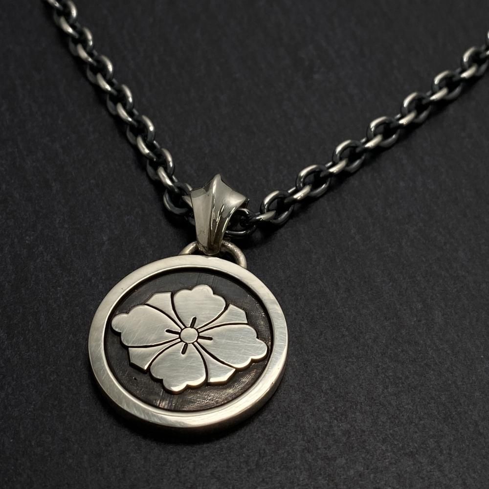 [専用　現実リカ様]刺繍 フェルト ハンドメイド オーダーメイド eyJpZCI6Ijc0Yzk0NTM0NDBhNGNmOD