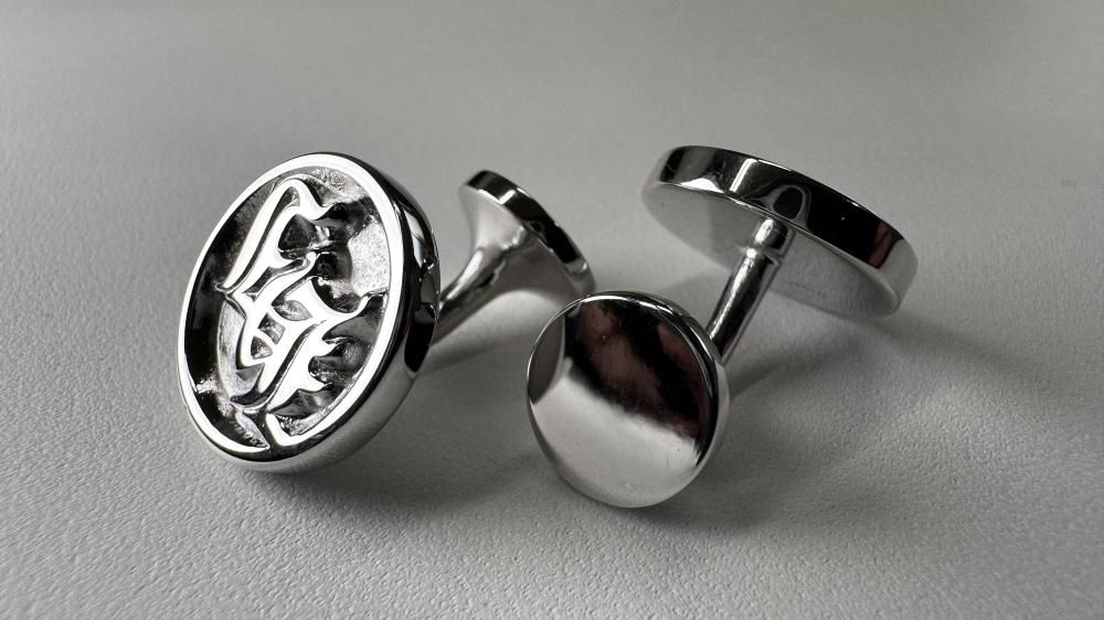 18K刻印カフス3㌘ SILVER アクセサリー ネックレス ブレスレット