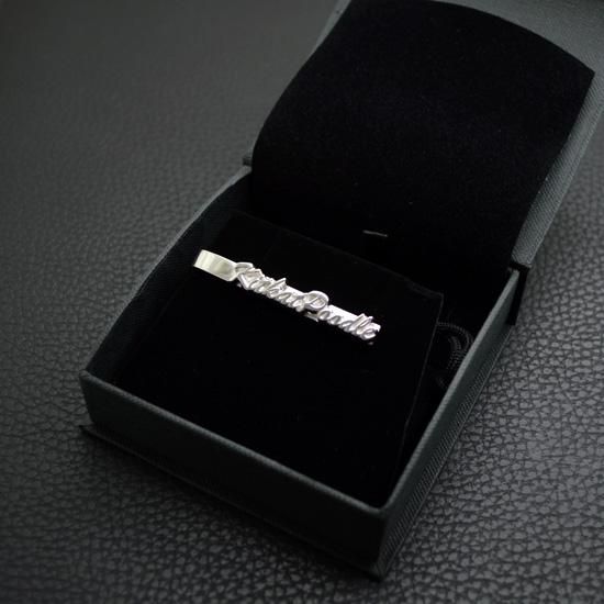 未使用 1972年◆手作り A＆Mともやす 友安昭・眞智惠夫妻 純銀製 タイピン 未使用 1972年◇手作り A＆Mともやす 友安昭・眞智惠夫妻 純銀製