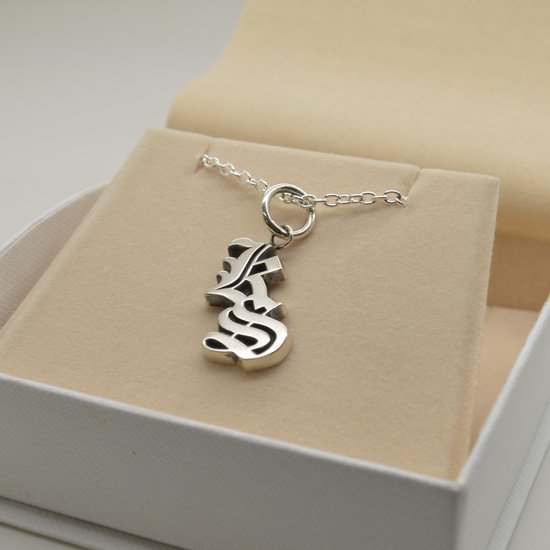 initial necklace silver925