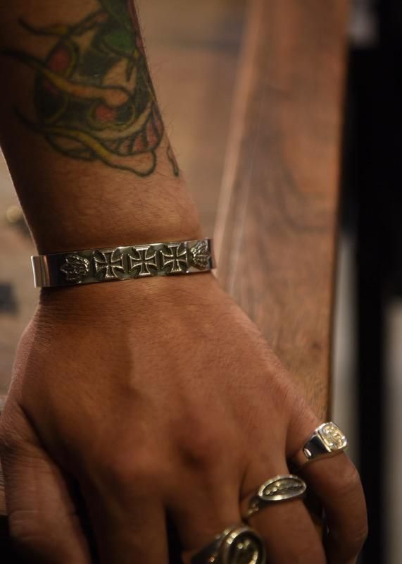 アクセサリー iron cross bangle Silver925 Iron Cross Bangle | 8UP