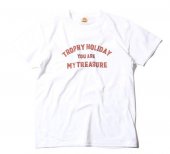 TROPHY CLOTHING - “HOLIDAY” TREASURE LOGO TEE(KIDS SIZE)(子供服）(WHITE)