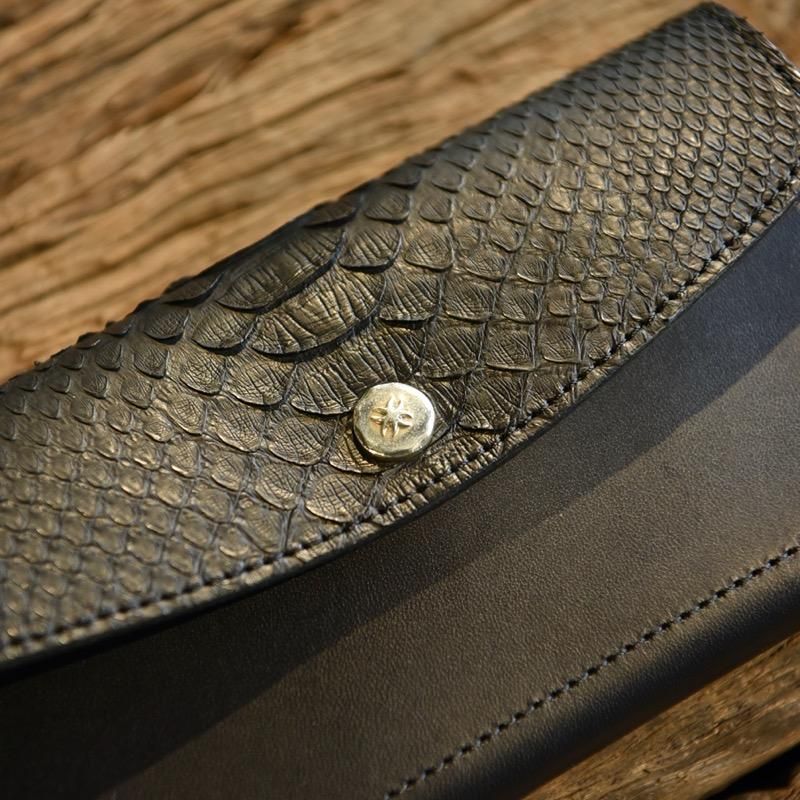 HWZN.MFG.CO.(HWZN BROSS) - DIAMOND PYTHON LEATHER LONG
