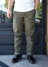 <img class='new_mark_img1' src='https://img.shop-pro.jp/img/new/icons1.gif' style='border:none;display:inline;margin:0px;padding:0px;width:auto;' />TROPHY CLOTHING - 47 CIVILIAN TROUSERS (OLIVE)
