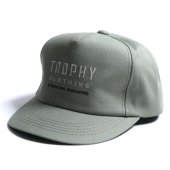 TROPHY CLOTHING - HARVEST WORK LOGO TRACKER CAP (OLIVE)