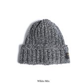 <img class='new_mark_img1' src='https://img.shop-pro.jp/img/new/icons50.gif' style='border:none;display:inline;margin:0px;padding:0px;width:auto;' />TROPHY CLOTHING - LOW GAUGE KNIT CAP (WHITE MIX)