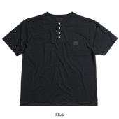 <img class='new_mark_img1' src='https://img.shop-pro.jp/img/new/icons1.gif' style='border:none;display:inline;margin:0px;padding:0px;width:auto;' />TROPHY CLOTHING - MONOCHROME RD HENLEY TEE (BLACK)
