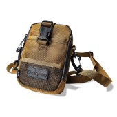 <img class='new_mark_img1' src='https://img.shop-pro.jp/img/new/icons1.gif' style='border:none;display:inline;margin:0px;padding:0px;width:auto;' />GOODSPEED equipment / MINI MULTI SHOULDER BAG (Brown)