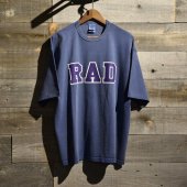 <img class='new_mark_img1' src='https://img.shop-pro.jp/img/new/icons1.gif' style='border:none;display:inline;margin:0px;padding:0px;width:auto;' />ROUGH AND RUGGED / RAD TEE (Navy)