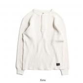<img class='new_mark_img1' src='https://img.shop-pro.jp/img/new/icons1.gif' style='border:none;display:inline;margin:0px;padding:0px;width:auto;' />TROPHY CLOTHING - HEAVY WAFFLE MIL HENLEY L/S TEE (ECRU) TE-22