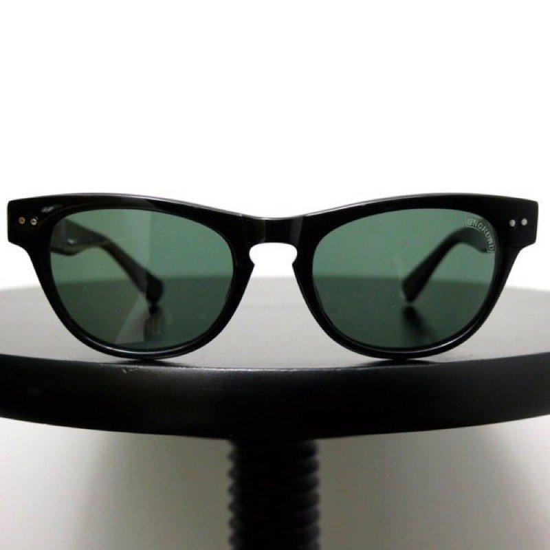 UNCROWD - SUNNY (BLACK FLAME × GREEN LENS) - CANVAS CLOTHING