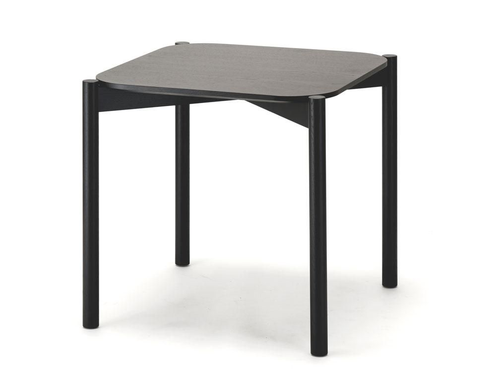 展示品　カリモクニュースタンダード　キャストール　ダイニングテーブル　カフェ 京都 宇治市へkarimoku new standard キャストールDiningTableを