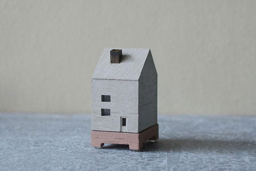 HOUSE INCENSE POT / Red - P P P . online shop