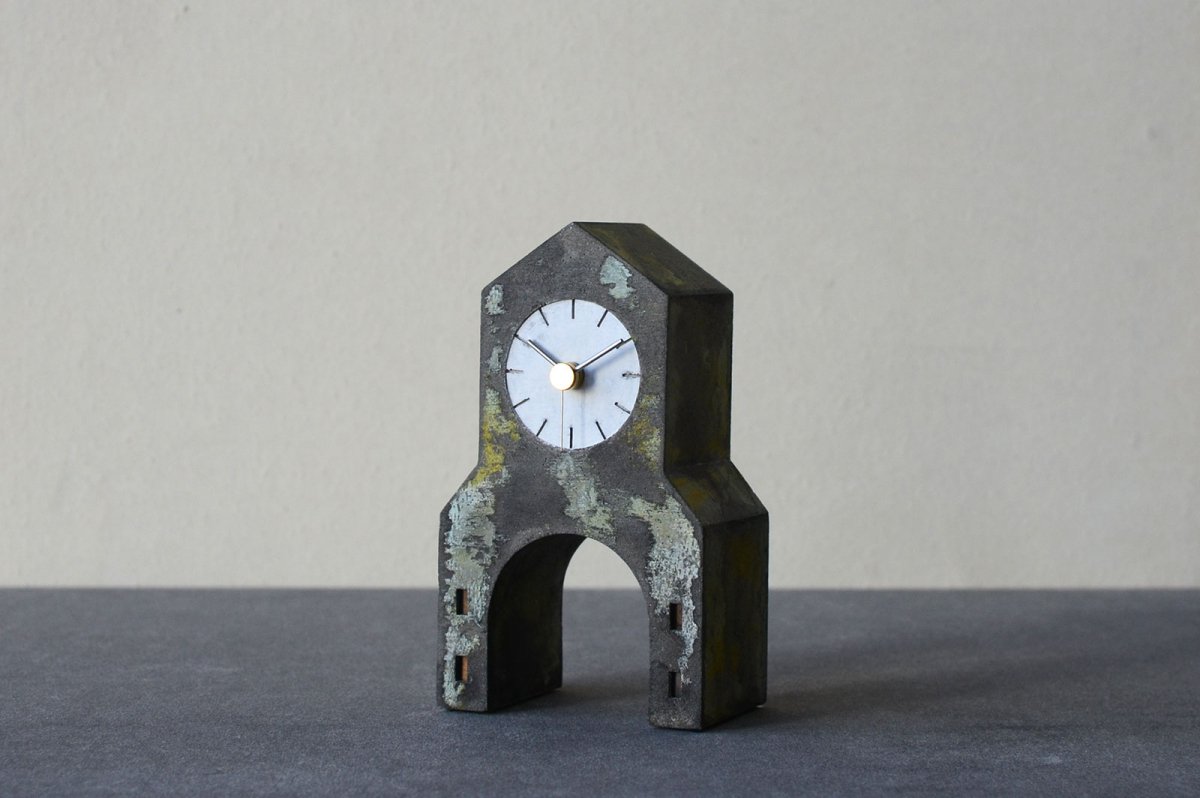 TOWN CLOCK _PAINTED /010