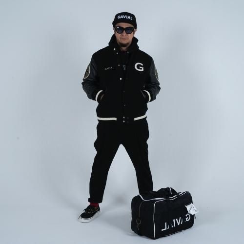 gavial stadium jacket \"old english\" ブラック 183537703_o2.jpg?