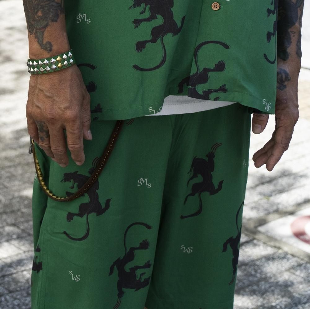 GAVIAL,aloha shorts “black panther”