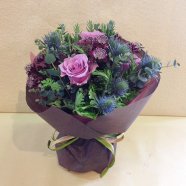 【送料無料】 花器不要でそのまま飾れる花束 フレグランス スタンディングブーケ