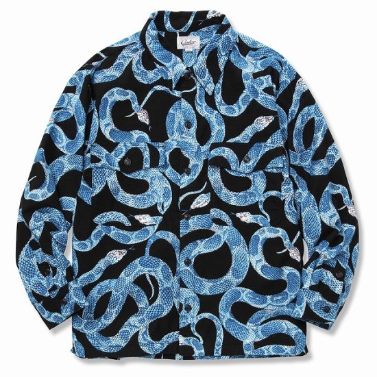 <img class='new_mark_img1' src='https://img.shop-pro.jp/img/new/icons12.gif' style='border:none;display:inline;margin:0px;padding:0px;width:auto;' />CALEE Allover snake pattern over silhouette shirt jacket