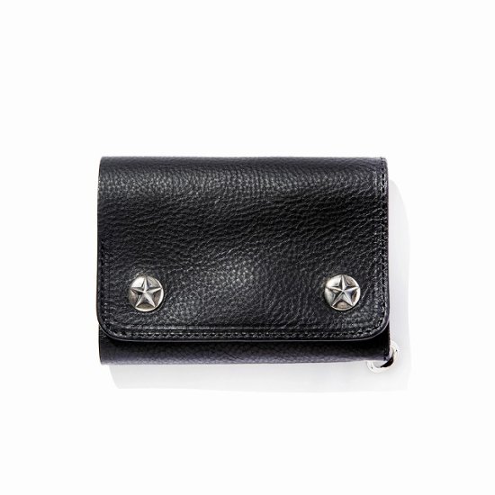 <img class='new_mark_img1' src='https://img.shop-pro.jp/img/new/icons12.gif' style='border:none;display:inline;margin:0px;padding:0px;width:auto;' />CALEE Silver star concho flap leather half wallet