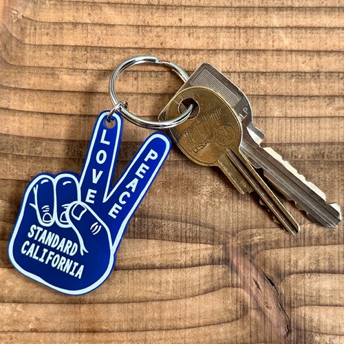 STANDARD CALIFORNIA Button Works × SD Peace Key Holder - FLOATER