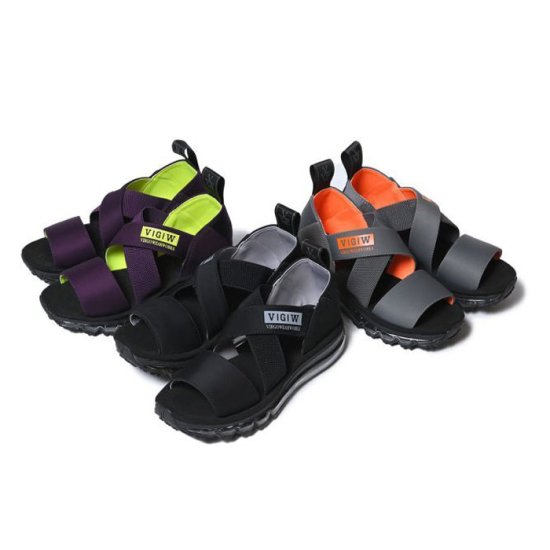 <img class='new_mark_img1' src='https://img.shop-pro.jp/img/new/icons50.gif' style='border:none;display:inline;margin:0px;padding:0px;width:auto;' />VIRGO Cross V cushion Sandals