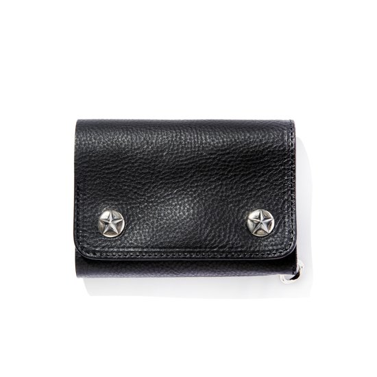 <img class='new_mark_img1' src='https://img.shop-pro.jp/img/new/icons50.gif' style='border:none;display:inline;margin:0px;padding:0px;width:auto;' />CALEE Silver star concho flap leather half wallet