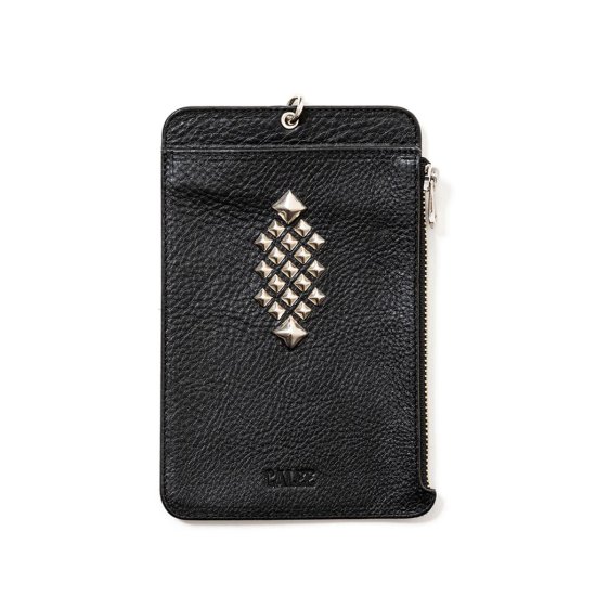 <img class='new_mark_img1' src='https://img.shop-pro.jp/img/new/icons12.gif' style='border:none;display:inline;margin:0px;padding:0px;width:auto;' />CALEE STUDS LEATHER MULTI POUCH LARGE