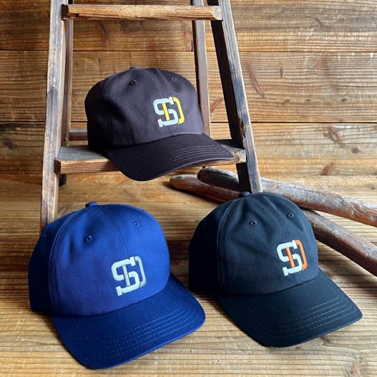 <img class='new_mark_img1' src='https://img.shop-pro.jp/img/new/icons12.gif' style='border:none;display:inline;margin:0px;padding:0px;width:auto;' />STANDARD CALIFORNIA SD Logo Baseball Cap