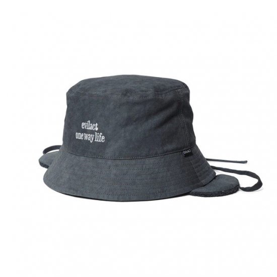 <img class='new_mark_img1' src='https://img.shop-pro.jp/img/new/icons50.gif' style='border:none;display:inline;margin:0px;padding:0px;width:auto;' />EVILACT W-BUCKET HAT