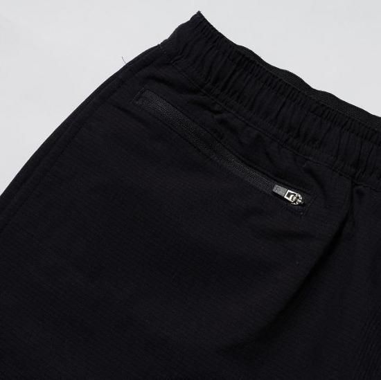 ROUGH AND RUGGED PEAKS SHORTS - FLOATER
