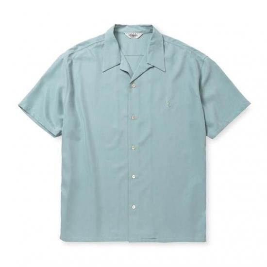 <img class='new_mark_img1' src='https://img.shop-pro.jp/img/new/icons12.gif' style='border:none;display:inline;margin:0px;padding:0px;width:auto;' />CALEE SILKY TOUCH CAL NT LOGO EMBROIDERY SH