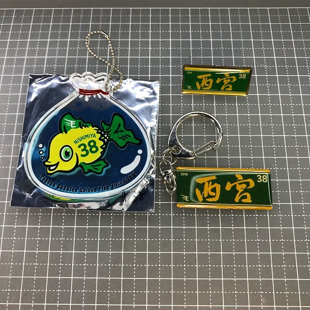 □☆【ピンバッジ/キーホルダー/金魚アクリルチャーム】東北楽天