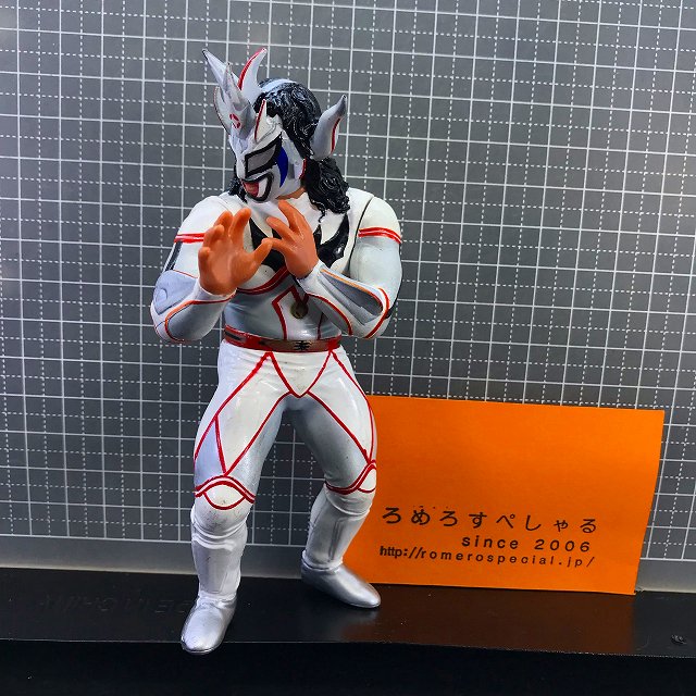 〒∞◇【フィギュア】獣神サンダーライガー(白)Jushin Thunder Liger