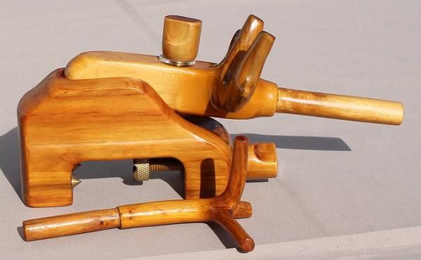 新品 ヒノキ 大砲型万力 ヘラブナ釣り 右利き用 高級大砲万力 岐山 ヒノキ 中型 - へらぶな釣具の通販｜鯨ヶ池FC