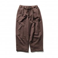 <font size=5>TBPR</font><br>BAGGY SLACKS<br>BROWN<br><img class='new_mark_img2' src='https://img.shop-pro.jp/img/new/icons1.gif' style='border:none;display:inline;margin:0px;padding:0px;width:auto;' />