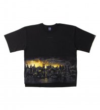 <font size=5>APPLEBUM</font><br>Gotham City Big T-shirt<br>Black<br><img class='new_mark_img2' src='https://img.shop-pro.jp/img/new/icons1.gif' style='border:none;display:inline;margin:0px;padding:0px;width:auto;' />