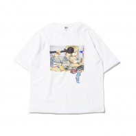 <font size=5>TBPR</font><br>Dr.X T-SHIRT<br>WHITE<br><img class='new_mark_img2' src='https://img.shop-pro.jp/img/new/icons1.gif' style='border:none;display:inline;margin:0px;padding:0px;width:auto;' />