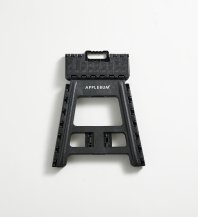<font size=5>APPLEBUM</font><br>Logo Folding Stool<br>Black<br><img class='new_mark_img2' src='https://img.shop-pro.jp/img/new/icons1.gif' style='border:none;display:inline;margin:0px;padding:0px;width:auto;' />