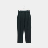 <font size=5>APPLEBUM</font><br> Center Pleats Sweat Pants <br> Dark Green <br><img class='new_mark_img2' src='https://img.shop-pro.jp/img/new/icons1.gif' style='border:none;display:inline;margin:0px;padding:0px;width:auto;' />