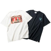 <font size=5>RUTSUBO 坩堝</font><br>落涙禁 T-SHIRTS （RUTSUBO×YU SUDA）
<br>2 COLORS<br><img class='new_mark_img2' src='https://img.shop-pro.jp/img/new/icons1.gif' style='border:none;display:inline;margin:0px;padding:0px;width:auto;' />
