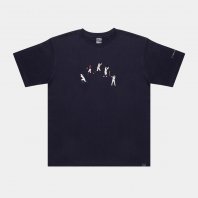 <font size=5>APPLEBUM</font><br> The Wizard T-shirt <br> Navy <br><img class='new_mark_img2' src='https://img.shop-pro.jp/img/new/icons1.gif' style='border:none;display:inline;margin:0px;padding:0px;width:auto;' />