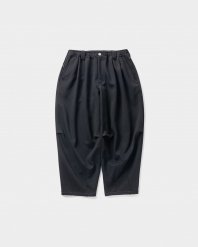 <font size=5>TBPR</font><br> SMOOTH SWEAT BALLOON PANTS
 <br> Black <br>