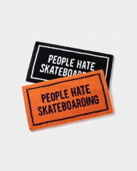 <font size=5>TBPR</font><br> PEOPLE HATE SKATE RUG <br>2color<br><img class='new_mark_img2' src='https://img.shop-pro.jp/img/new/icons1.gif' style='border:none;display:inline;margin:0px;padding:0px;width:auto;' />