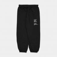 <font size=5>APPLEBUM [Show & Prove] </font><br> Nylon Pants <br>Black<br><img class='new_mark_img2' src='https://img.shop-pro.jp/img/new/icons1.gif' style='border:none;display:inline;margin:0px;padding:0px;width:auto;' />