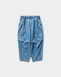 <font size=5>TBPR</font><br> Denim Baloon Pants <br> Lt.Blue <br><img class='new_mark_img2' src='https://img.shop-pro.jp/img/new/icons1.gif' style='border:none;display:inline;margin:0px;padding:0px;width:auto;' />