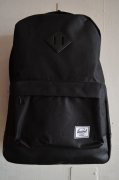Herschel Supply<br>Heritage<br>BLACK / BLACK PU<img class='new_mark_img2' src='https://img.shop-pro.jp/img/new/icons47.gif' style='border:none;display:inline;margin:0px;padding:0px;width:auto;' />