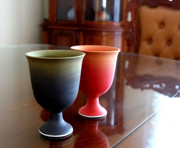有田焼の陶器ワイングラス