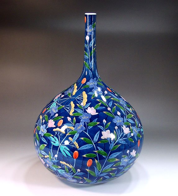 色鍋島焼窯元・有田焼作家の通販！陶器花瓶を床の間や玄関にお飾り下さい。