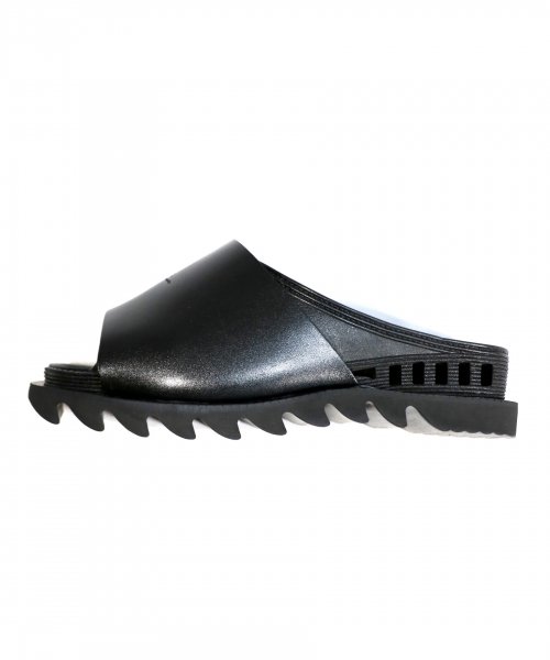 bench/ BENSAN-D COVERED LEATHER SHARK SOLE